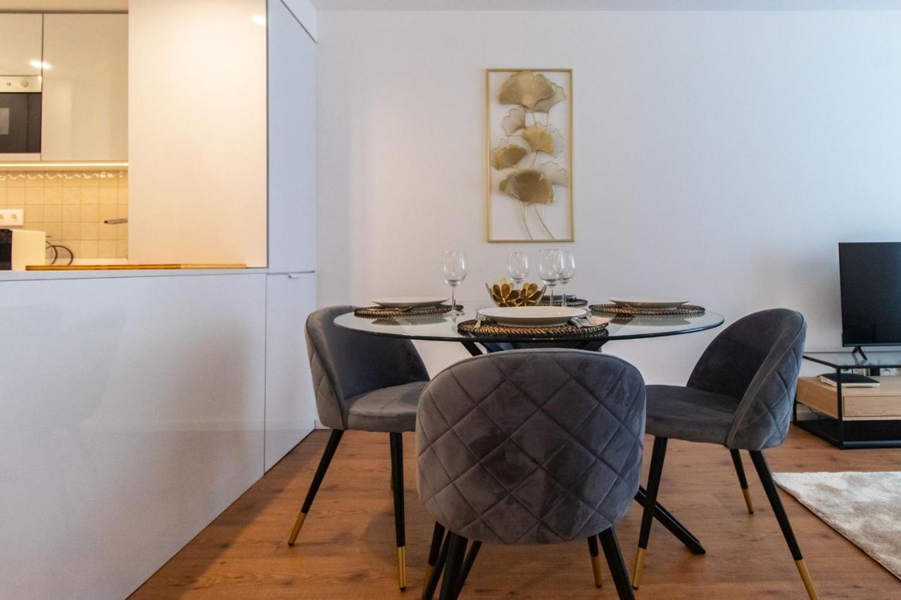 Stunning Apartment W/ Free Parking By Lovelystay ปอร์โต ภายนอก รูปภาพ